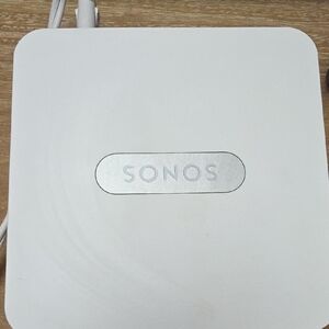 Sonos White Device